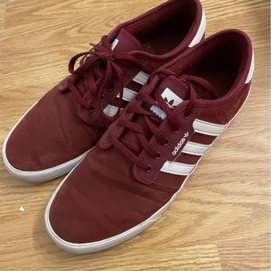 Adidas Sneaker. Maroon. Size 11